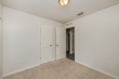 009 photo bedroom 13639439