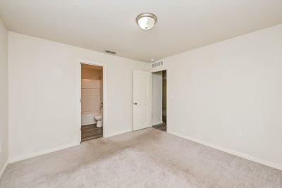 009 photo main bedroom 13639437