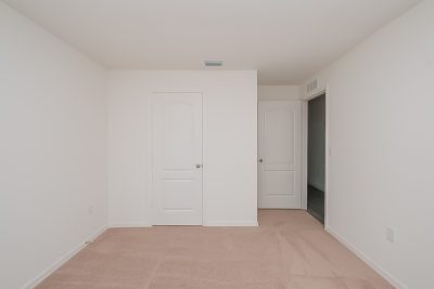 011 Bedroom ET61175