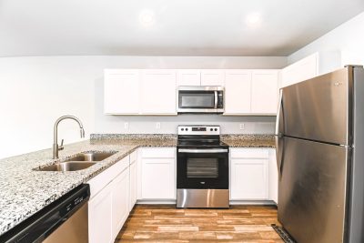 007 photo Kitchen f8150d41 4ce9 4832 abf2 1e1ab3116d91