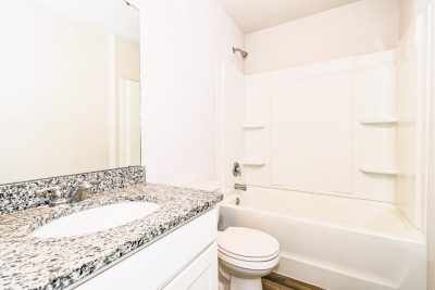 013 photo Bathroom 17ec938e 6682 4fd4 82f9 41ae99d8fc5f