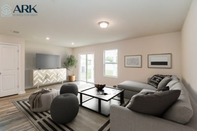 002 Callahan FL 45364 Red Brick Dr