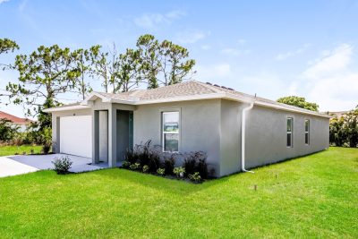 001 photo front view 13803376