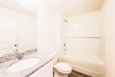 013 photo bathroom 13803379