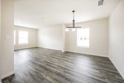 005 Dining Room ET31220