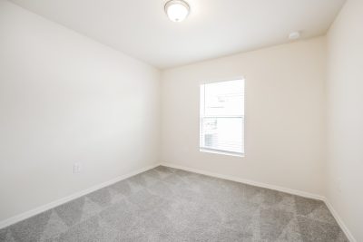 013 Bedroom ET31220