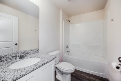 014 Bathroom ET31220
