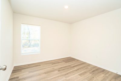 011 016 photo bedroom 15140975