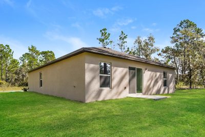 013 photo rear view 11889559