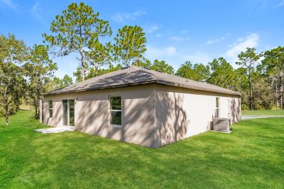 015 rear view 11889560