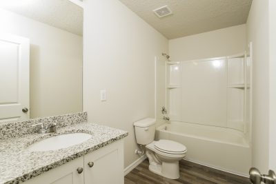 013 photo bathroom 11888148