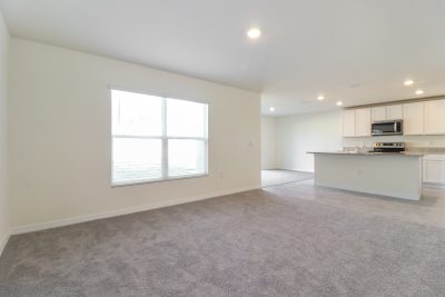 003 Living Room ET61177