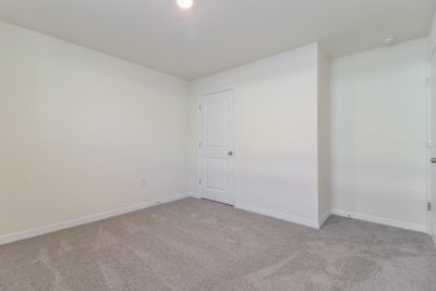 010 Bedroom ET61177