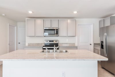 004 Kitchen ET61178