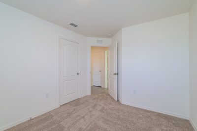 011 photo bedroom 10140314