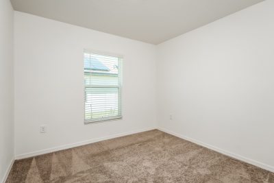 013 photo bedroom 13636192