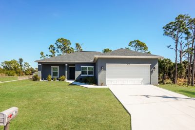 000 photo front view 15144978