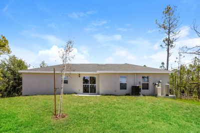 014 photo rear view 12644269