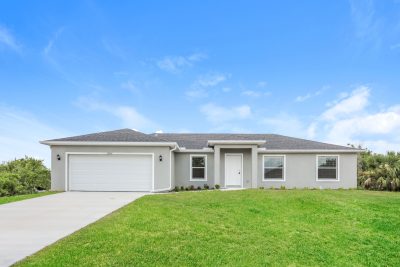 000 Front View 12883640