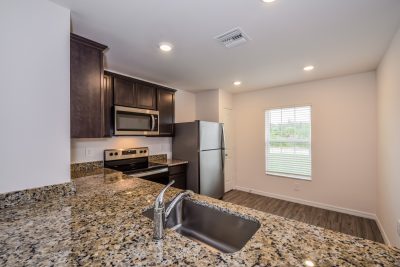 006 Kitchen ET41162