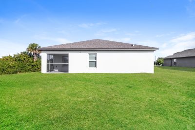 015 photo rear view 14994011