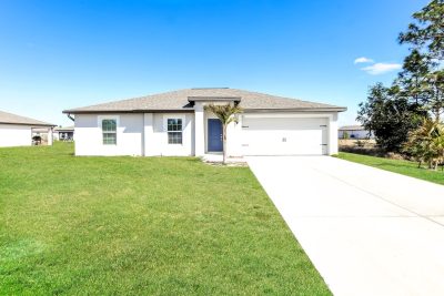 000 photo front view 15146126 1