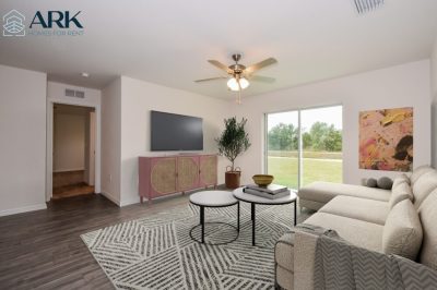 002 Fort Myers FL 158 Blackstone Dr