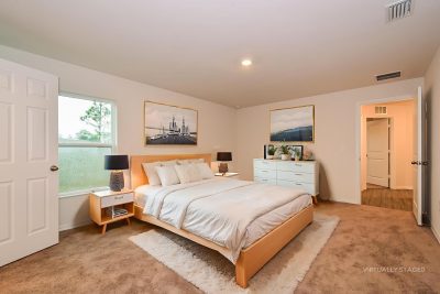 003 photo vs main bedroom 15183013