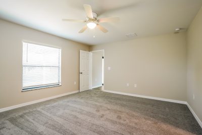 010 photo main bedroom 11615693