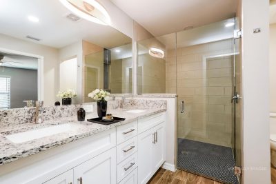 004 photo main bathroom 14648507