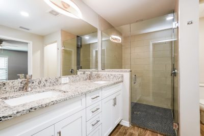 010 Main Bathroom ETA0031
