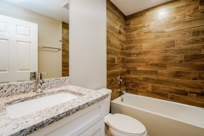012 photo bathroom 11615683