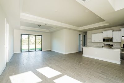002 Living Room ETY1052