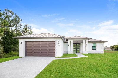 000 Front View ETY1053