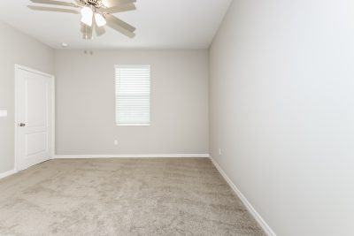 007 photo main bedroom 12273574