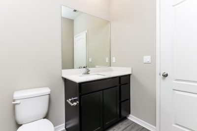 012 photo bathroom 12273573