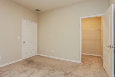 011 Bedroom ETRF001