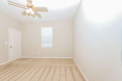 007 photo main bedroom 12430757