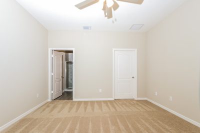 008 photo main bedroom 12430768