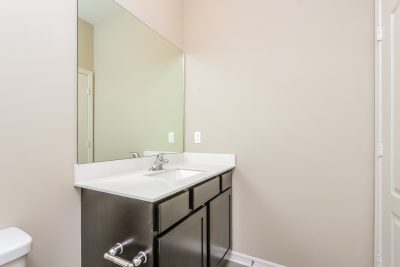 013 photo bathroom 12430758