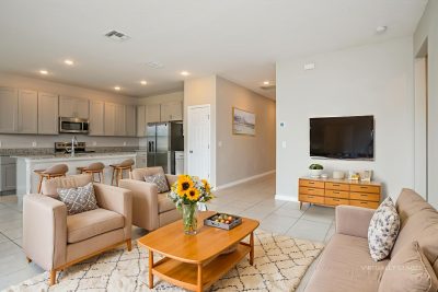 005 VS Living Room ET21059