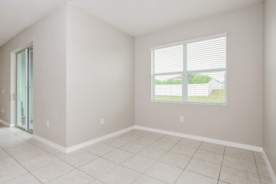 005 photo dining room 13215414