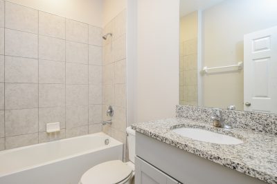 019 Bathroom ET21059