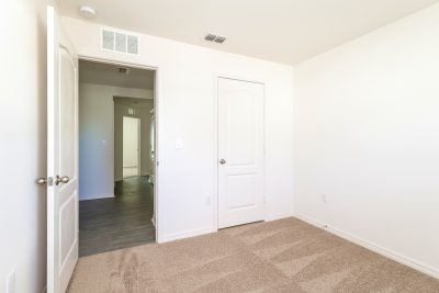 009 012 photo bedroom 12364354 2