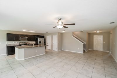 006 001 photo living room 14884522