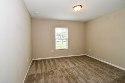 012 Bedroom ET48010