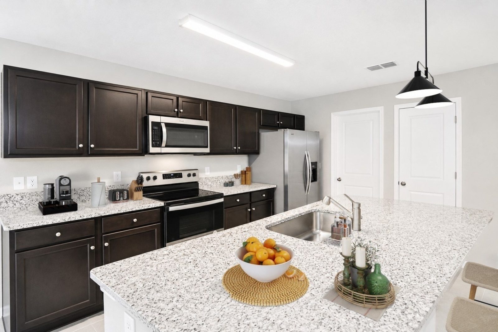 001 002 Settlers Preserve SQFT 1711 Kitchen