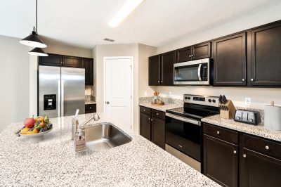 002 KITCHEN Kaeleighs Crossing SQFT 1975 STAGED