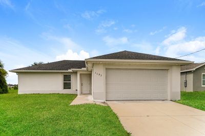 000 photo front view 13955415
