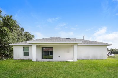 016 photo rear view 15557307